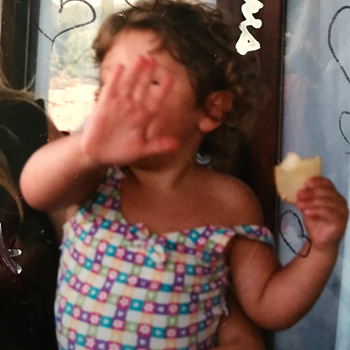 Juliana as a child in 2001
